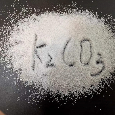 カリウム炭酸塩K2CO3,CAS番号584-08-7 テーブル用器具のための白色粒状の炭酸塩