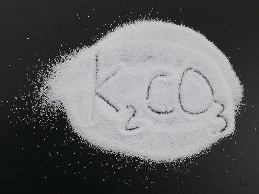 純度99%の炭酸カリウム粒状K2co3 Cas水の584-08-7 Soluble無し